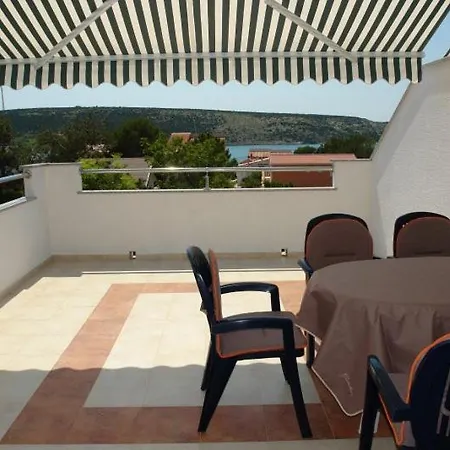 Peaceful Oaza Apartment Stara Novalja Exterior photo