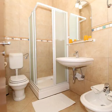 Peaceful Oaza Apartment Stara Novalja Exterior photo
