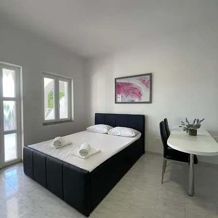 Peaceful Oaza Apartment Stara Novalja Exterior photo
