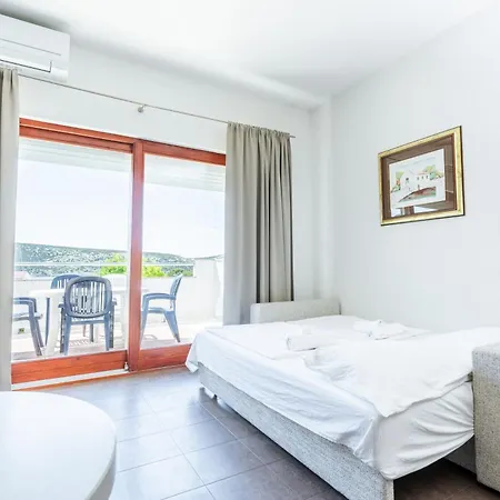 Peaceful Oaza Apartment Stara Novalja Exterior photo