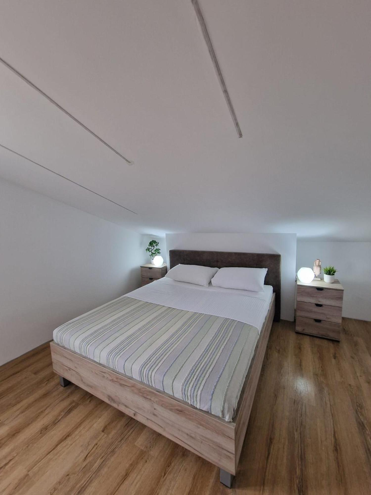 Peaceful Oaza Apartment